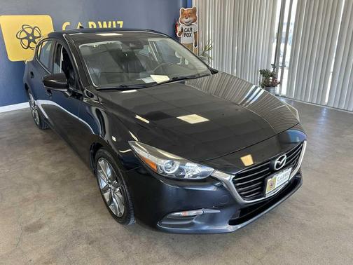 2018 Mazda Mazda3 Touring