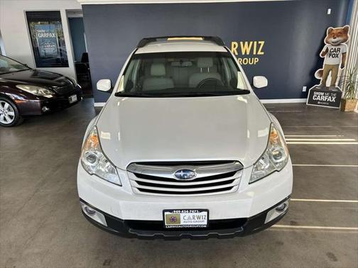 2010 Subaru Outback 2.5 i Premium