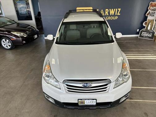2010 Subaru Outback 2.5 i Premium