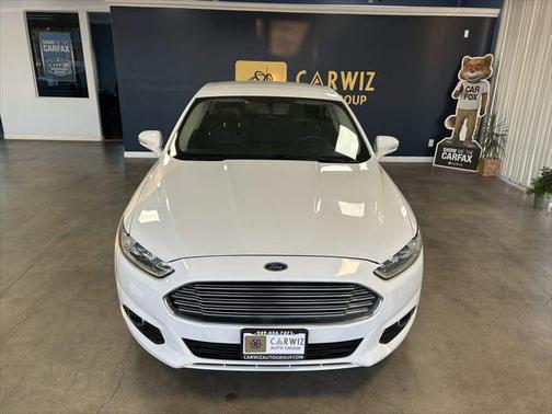 2014 Ford Fusion Energi SE Luxury