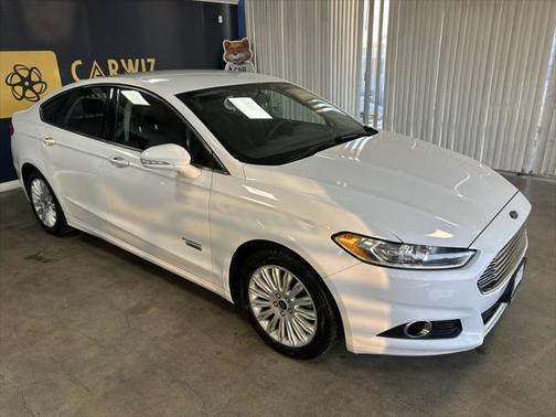 2014 Ford Fusion Energi SE Luxury