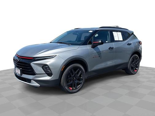 Sterling Gray Metallic 2023 Chevrolet Blazer 2LT