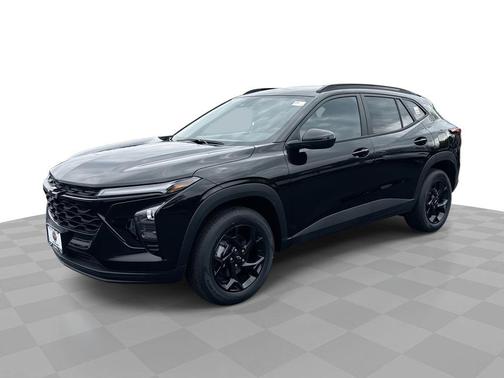 Mosaic Black Metallic 2026 Chevrolet Trax LT