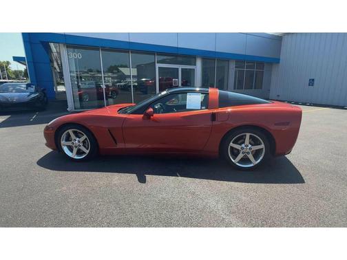 Daytona Sunset Orange Metallic 2005 Chevrolet Corvette Base
