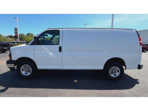 Summit White 2024 GMC Savana 2500 Work Van