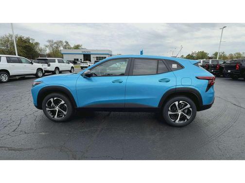 Marina Blue Metallic 2026 Chevrolet Trax FWD 1RS