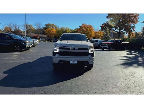 White Sands 2026 Chevrolet Silverado 1500 RST