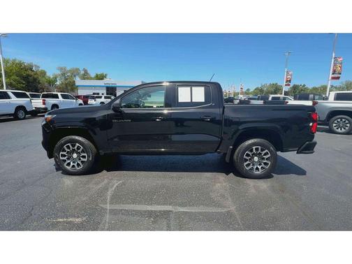 Black 2023 Chevrolet Colorado LT