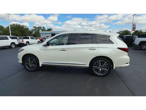 Majestic White 2017 INFINITI QX60 Base