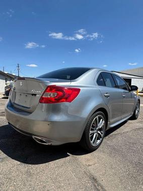 2011 Suzuki Kizashi Sport SLS