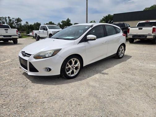 White 2014 Ford Focus Titanium