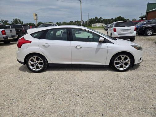 White 2014 Ford Focus Titanium