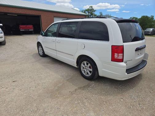 White 2010 Chrysler Town & Country Touring