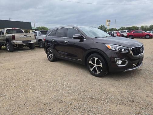 2016 Kia Sorento EX