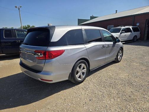 Gray 2018 Honda Odyssey EX