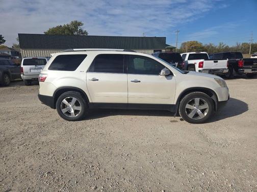 2011 GMC Acadia SLT-1