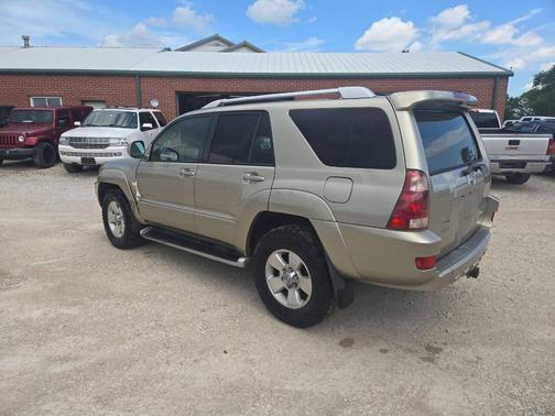 Tan 2003 Toyota 4Runner Limited V8