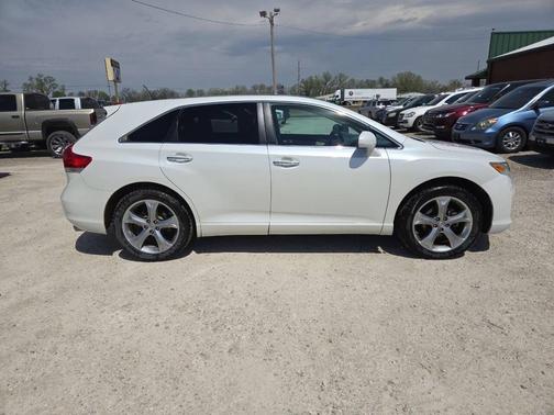 2011 Toyota Venza Base