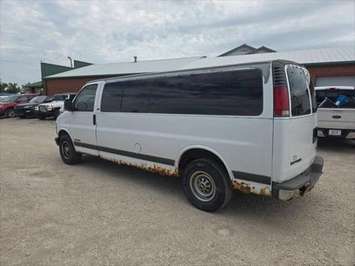 2001 Chevrolet Express 3500 LS Extended Wagon