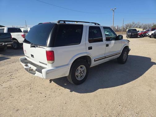2000 Chevrolet Blazer LS