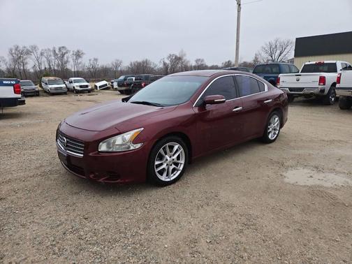 2010 Nissan Maxima SV