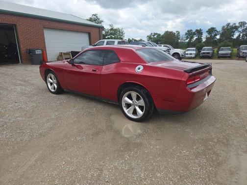 Burgundy 2009 Dodge Challenger SE