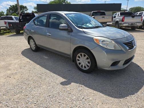 2012 Nissan Versa 1.6 S