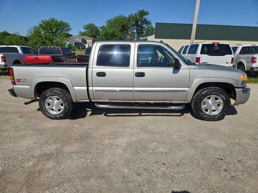 Silver 2004 GMC Sierra 1500 SLT Crew Cab