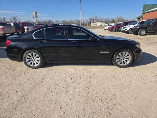 2010 BMW 750 i xDrive