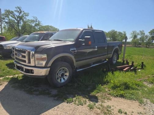 Gray 2008 Ford F-350 Lariat