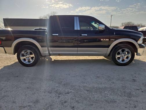 2009 Dodge Ram 1500 Laramie Crew Cab
