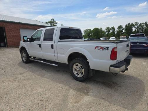 White 2014 Ford F-250 XLT