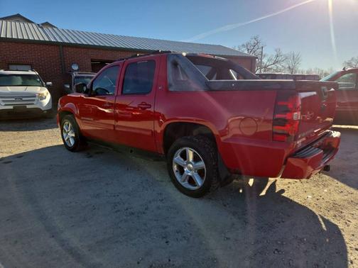 2011 Chevrolet Avalanche 1500 LT