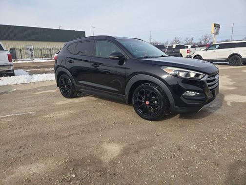 2017 Hyundai TUCSON Night