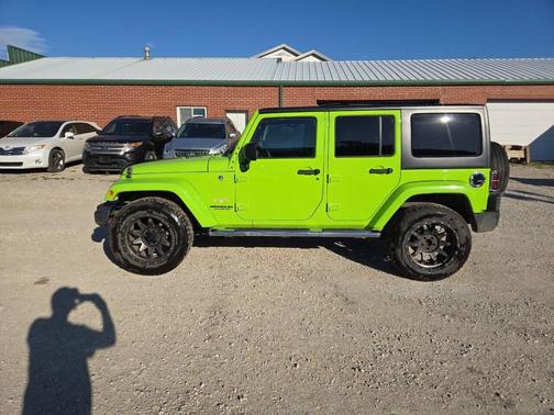 2013 Jeep Wrangler Unlimited Sahara