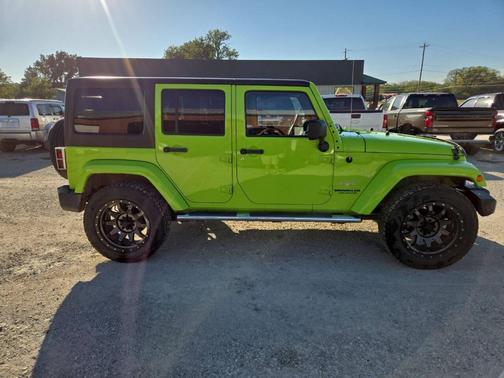 2013 Jeep Wrangler Unlimited Sahara