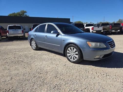 2010 Hyundai SONATA Limited