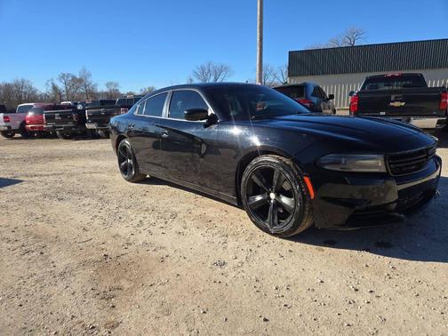 2015 Dodge Charger SE
