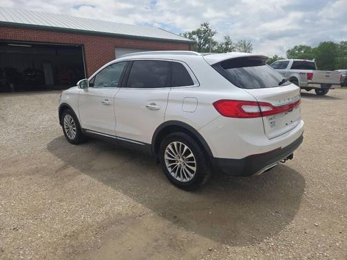 Off White 2016 Lincoln MKX Reserve