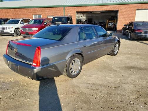 2006 Cadillac DTS Luxury