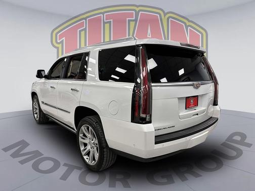 2017 Cadillac Escalade Premium Luxury