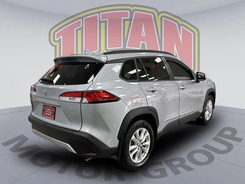 2022 Toyota Corolla Cross LE