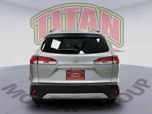 2022 Toyota Corolla Cross LE