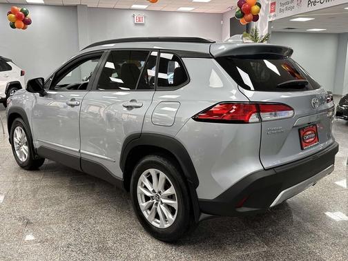 2022 Toyota Corolla Cross LE