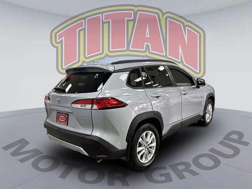 2022 Toyota Corolla Cross LE