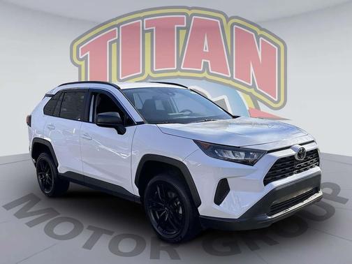 2021 Toyota RAV4 LE