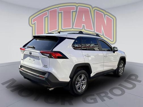 2023 Toyota RAV4 Hybrid XLE