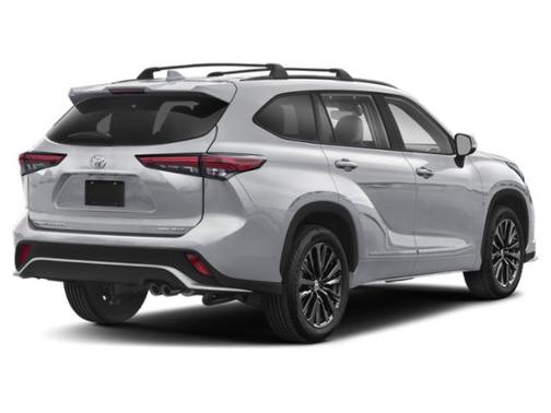 Celestial Silver Metallic 2025 Toyota Highlander XSE