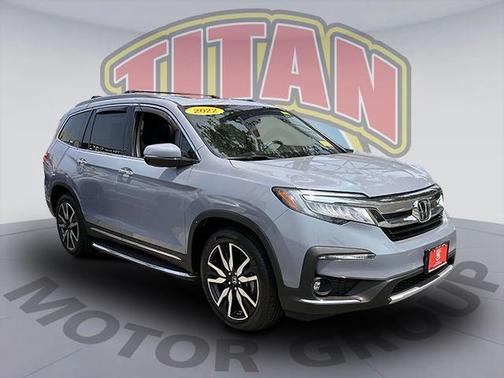2022 Honda Pilot Touring 8-Passenger