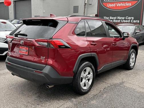2020 Toyota RAV4 XLE
